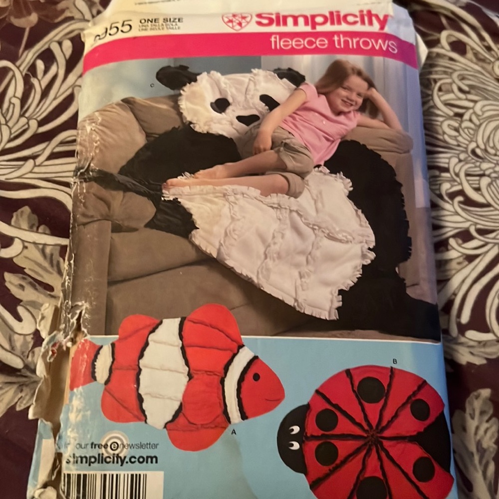 Vintage Simplicity fleece throw pattern